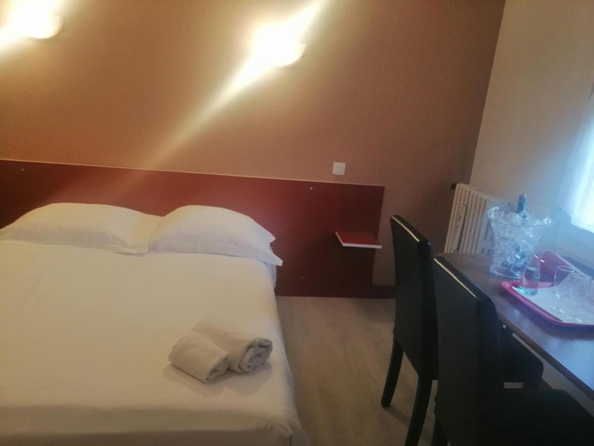Hotel Francois Ier Bagnères-de-Luchon Екстериор снимка