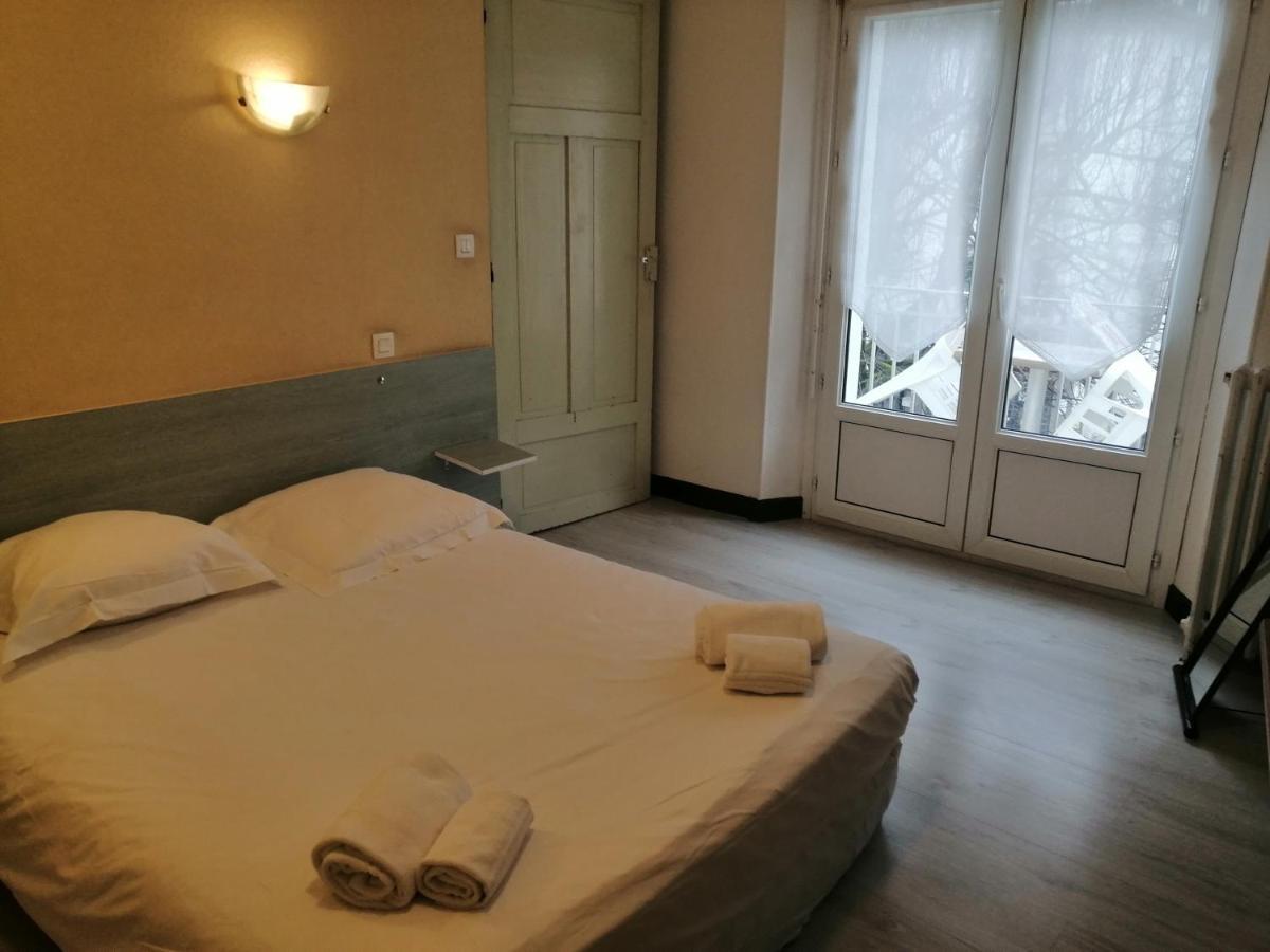 Hotel Francois Ier Bagnères-de-Luchon Екстериор снимка