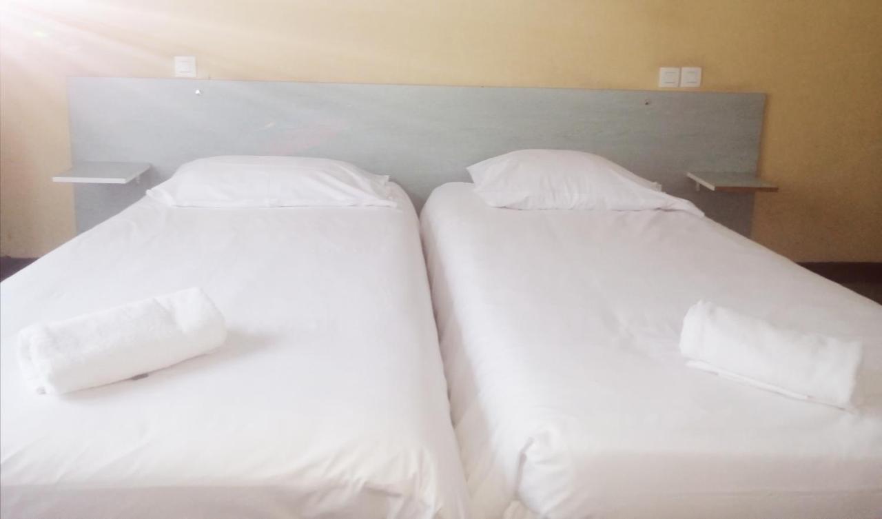 Hotel Francois Ier Bagnères-de-Luchon Екстериор снимка